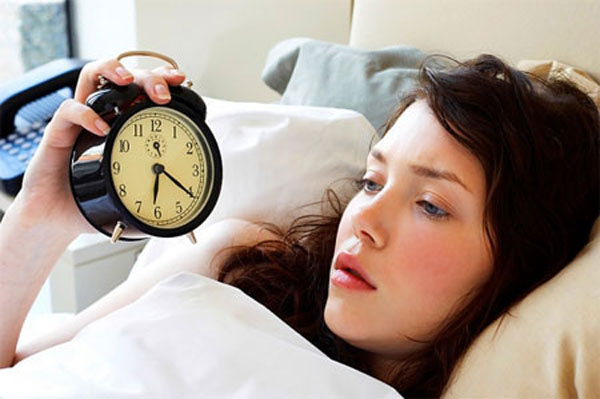 Nguy cơ giấc ngủ đem bị phá hoại bởi 7 thói quen ban ngày